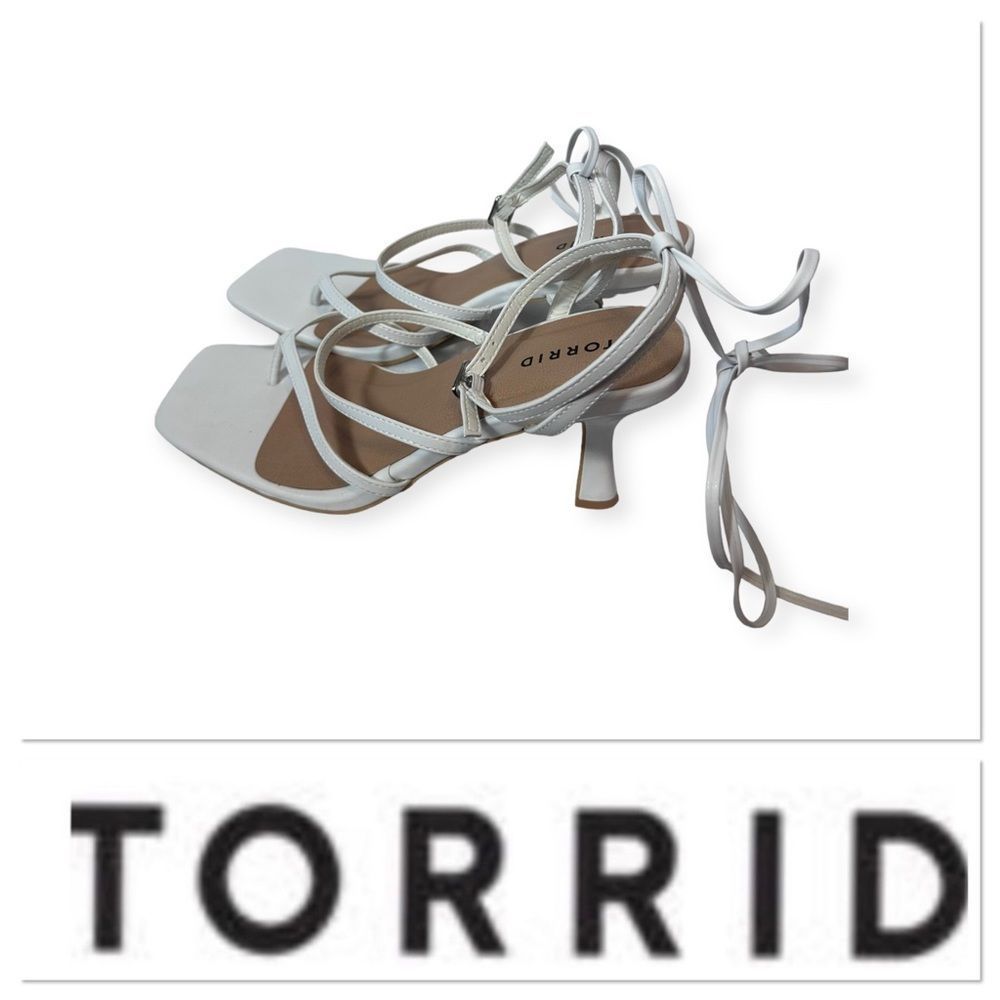 Torrid white sandals with ties around the ankle size 10.5